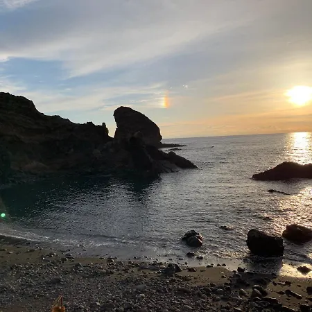 Playa Chica 1 * سانتا كروز دي تينيريف